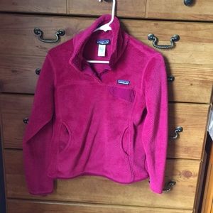 Pink fleece Patagonia sweater!